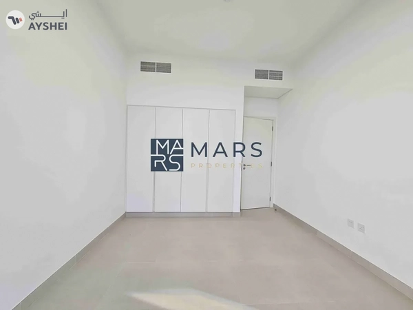 LUXURIOUS BRAND NEW 3-BEDROOM CORNER TOWNHOUSE FOR RENT IN ROBINIA MASAAR