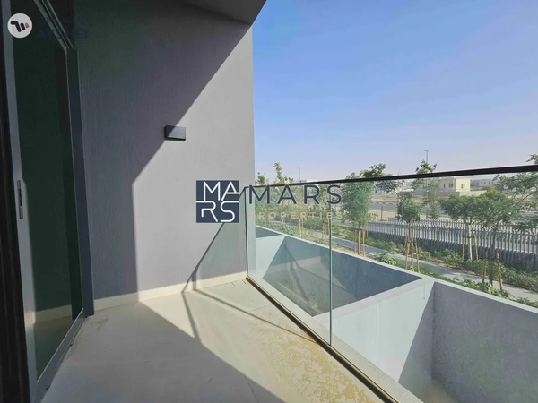 LUXURIOUS BRAND NEW 3-BEDROOM CORNER TOWNHOUSE FOR RENT IN ROBINIA MASAAR