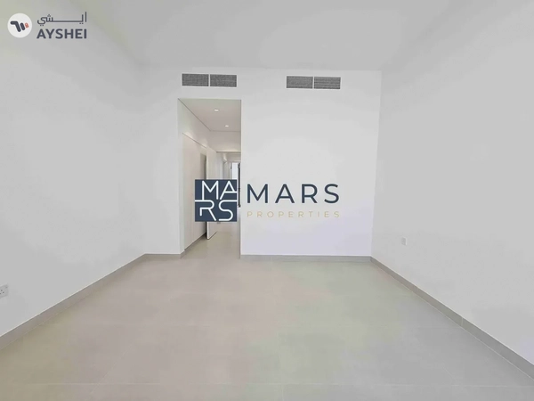 LUXURIOUS BRAND NEW 3-BEDROOM CORNER TOWNHOUSE FOR RENT IN ROBINIA MASAAR