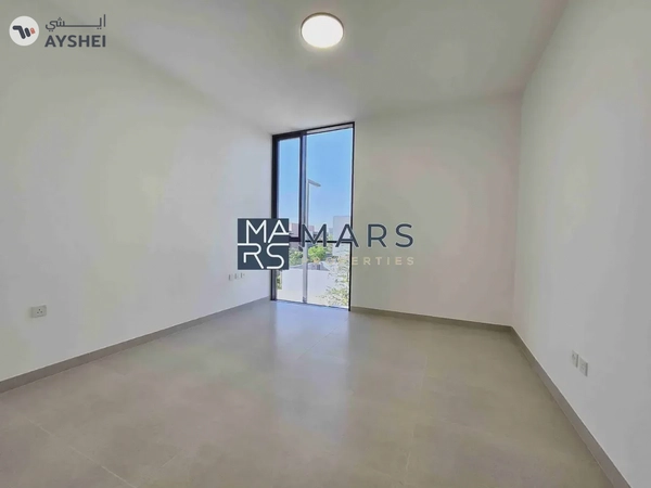 LUXURIOUS BRAND NEW 3-BEDROOM CORNER TOWNHOUSE FOR RENT IN ROBINIA MASAAR
