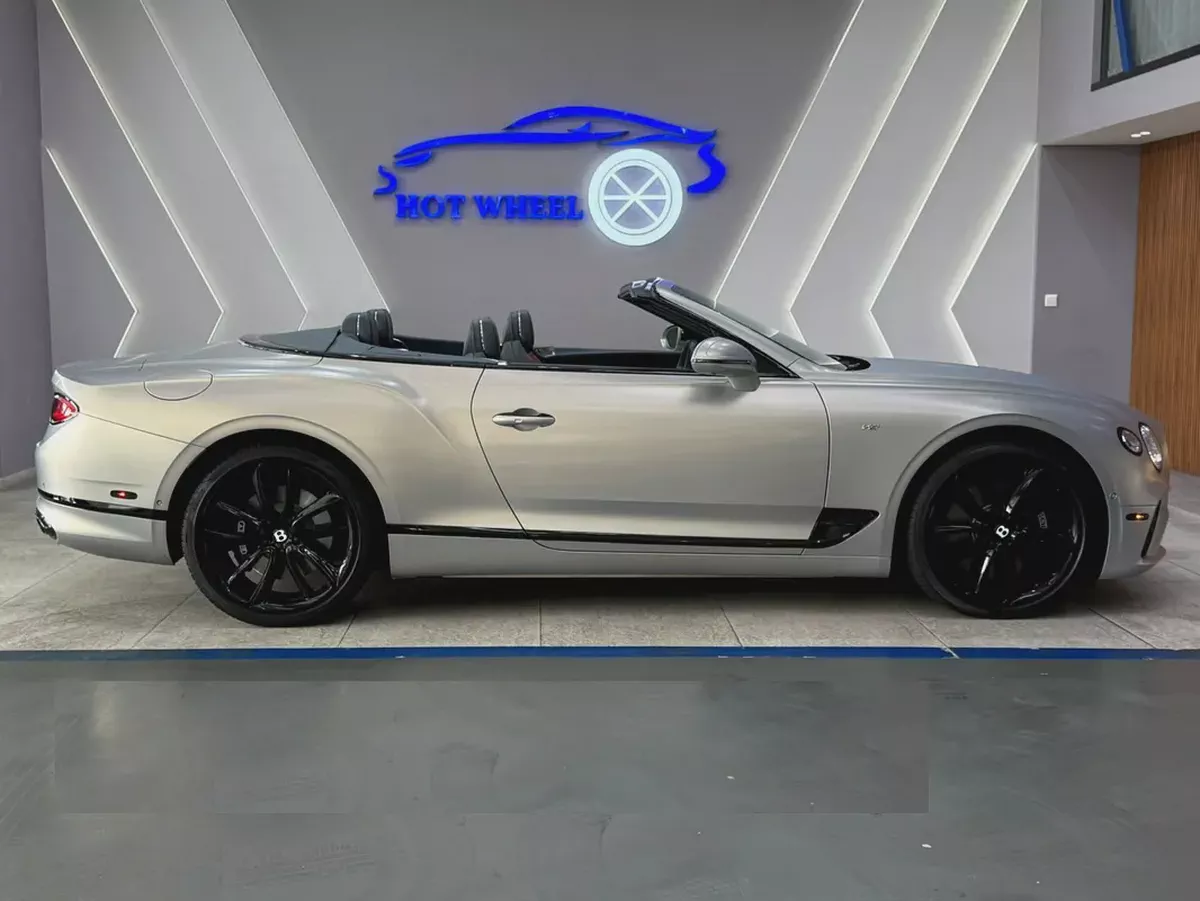 2022 - Bentley Continental GT - Convertible | V8 prestige condition for 666,000.00 AED-6-6