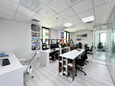 Stunning Big Size Office l Fully Furnished l Ready To Move In-13