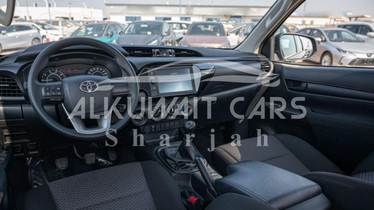 Toyota Hilux GL Toyota HILUX 2.4L Diesel MT MY2025-6-0