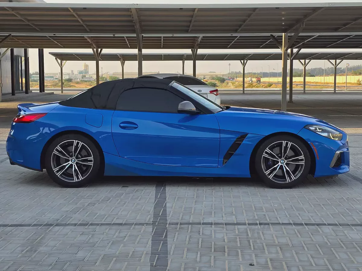 BMW Z4 M40i 2020 American Specs - Low Mileage  Pristine Condition-2-2