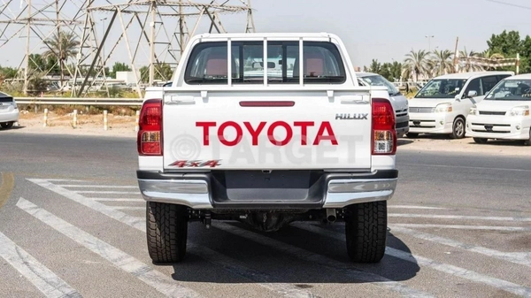 Toyota Hilux 2.4L AT 4WD DIESEL