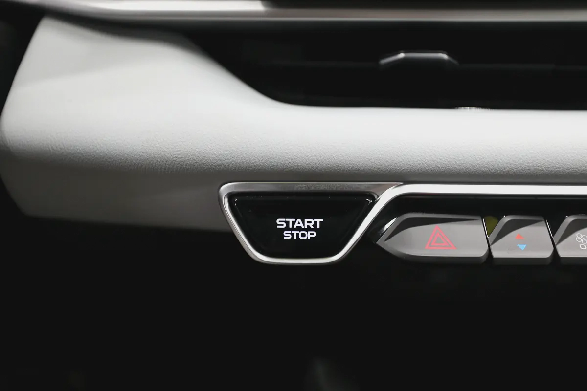 Geely Coolray GL 2027-12-12