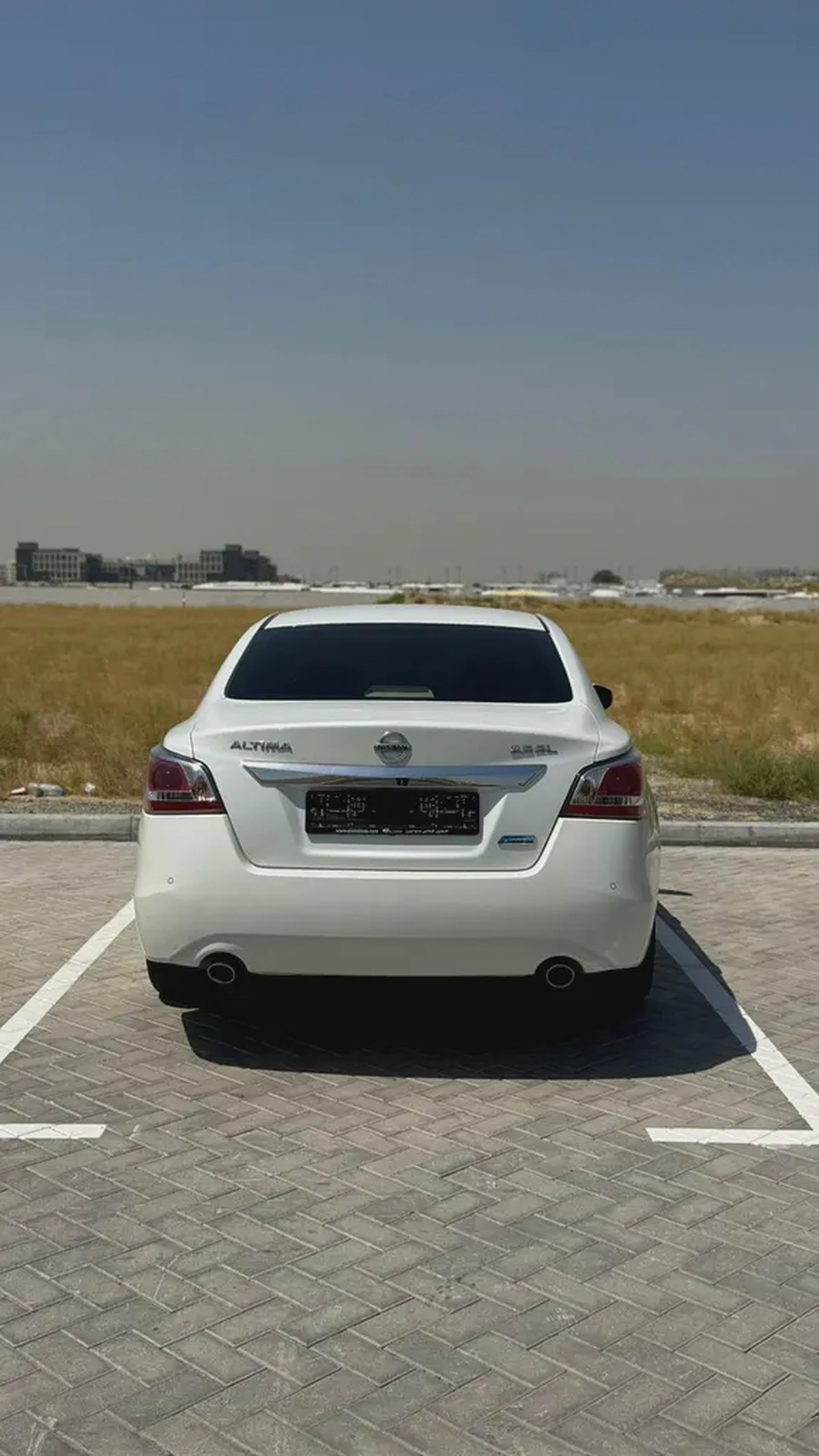 Nissan Altima SL | 2015 | GCC | Full Option | 151,000 km | White / Beige | Fully Serviced-1-1