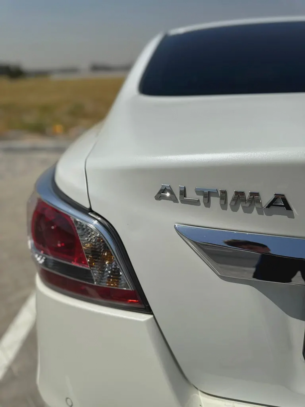 Nissan Altima SL | 2015 | GCC | Full Option | 151,000 km | White / Beige | Fully Serviced-14-14