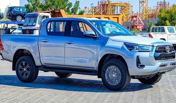 Toyota Hilux Toyota Hilux 2.4L Diesel AT Full Option MY2025_Silver