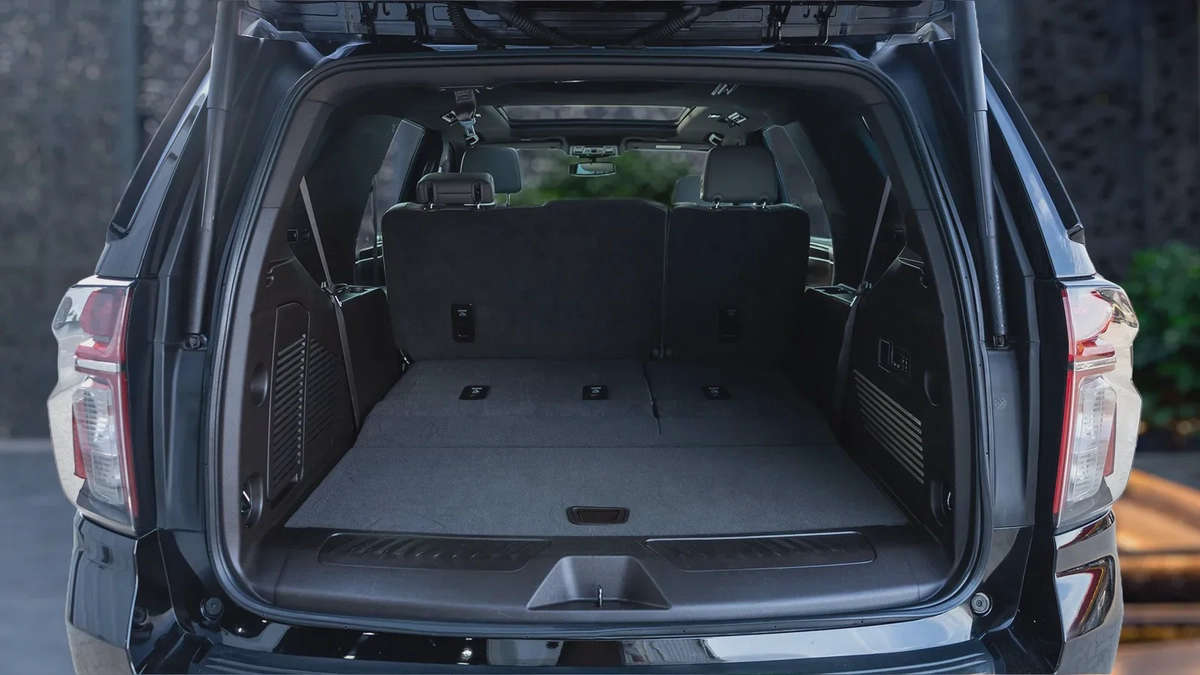Chevrolet Tahoe 2023-1-1