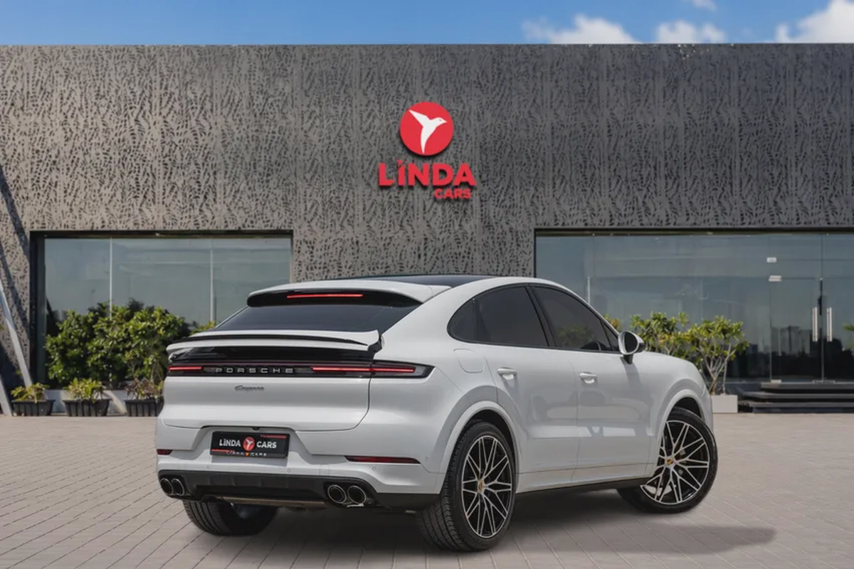 Porsche Cayenne Coupé 2024-6-6