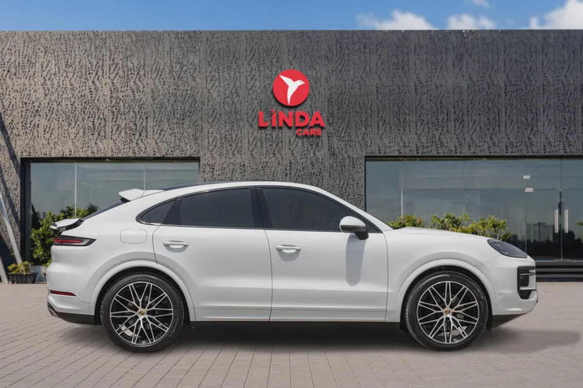 Porsche Cayenne Coupé 2024-8-8