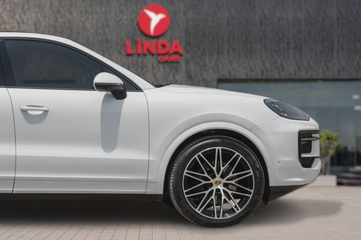 Porsche Cayenne Coupé 2024-3-3