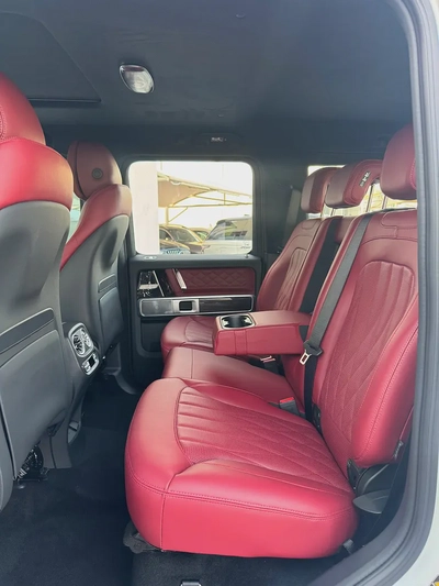 Mercedes Benz G63 AMG 2026 brand new fully loaded full carbon fiber under warranty service contract-11