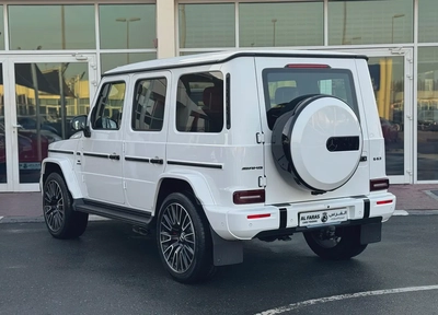 Mercedes Benz G63 AMG 2026 brand new fully loaded full carbon fiber under warranty service contract-6