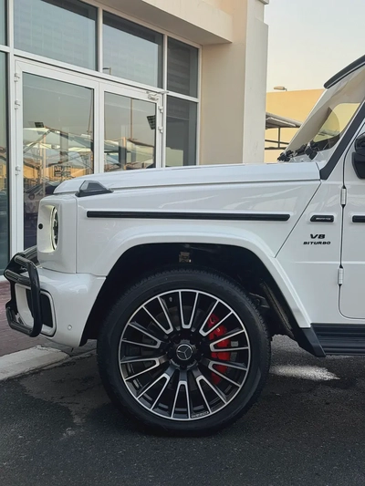 Mercedes Benz G63 AMG 2026 brand new fully loaded full carbon fiber under warranty service contract-8