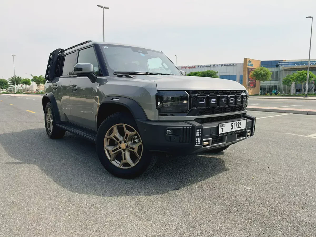 LOW KM - 5 YEARS WARRANTY - DEFENDER KIT - JETOUR T2 TRAVELER +