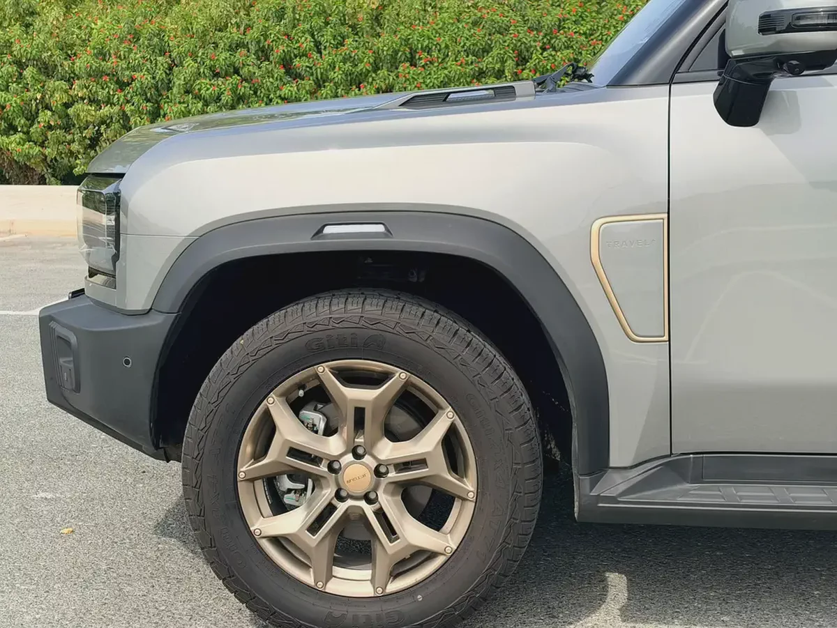 LOW KM - 5 YEARS WARRANTY - DEFENDER KIT - JETOUR T2 TRAVELER +-7-7