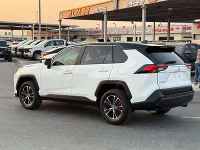 Toyota RAV4 Le 2.5L 2025-9