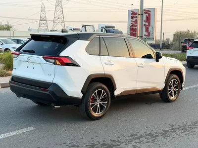 Toyota RAV4 Le 2.5L 2025-2