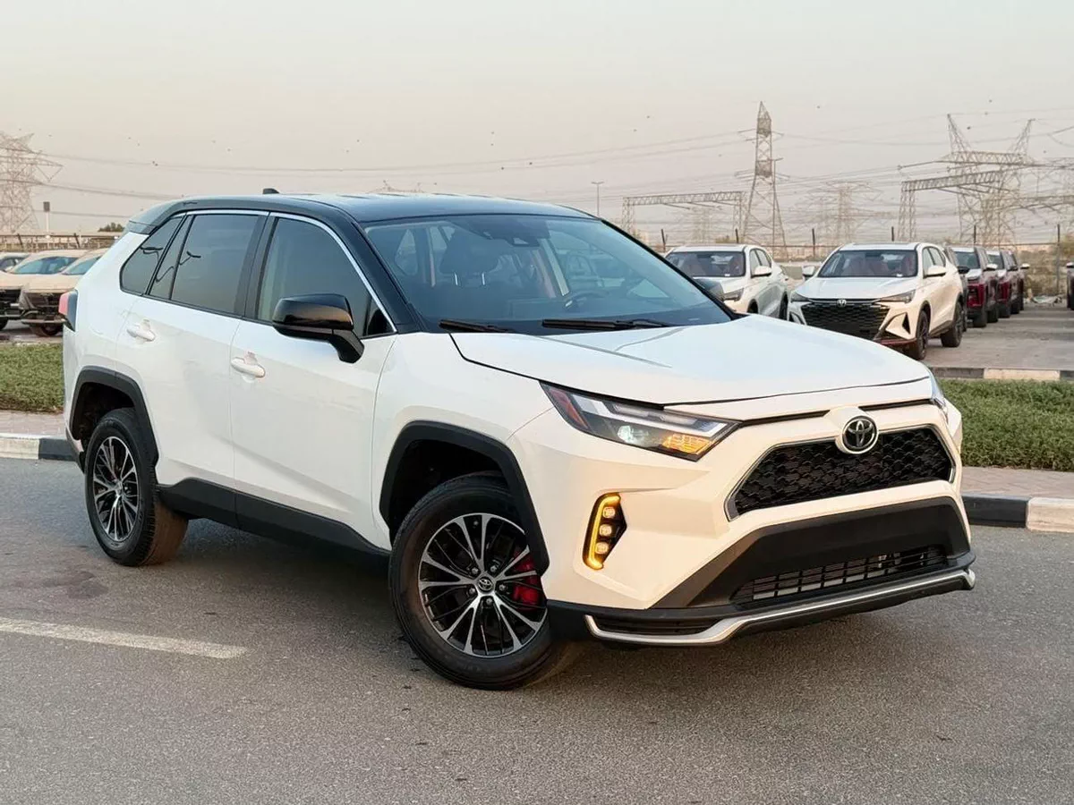 Toyota RAV4 Le 2.5L 2025