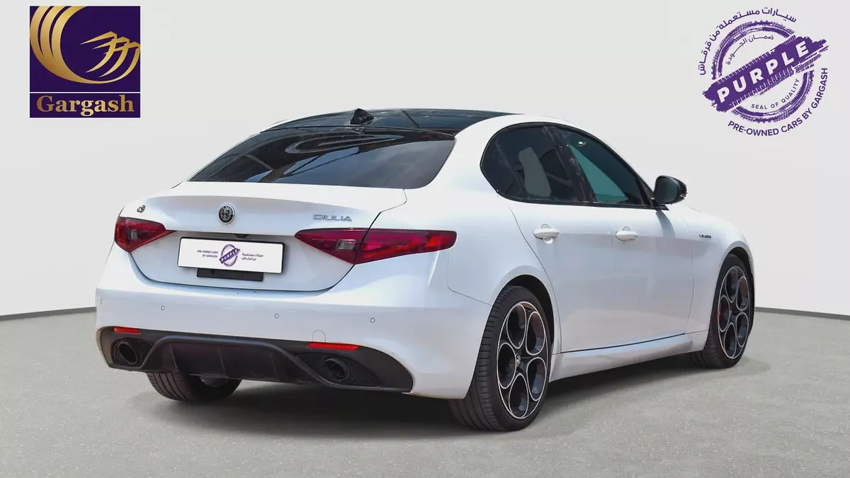 AED 1,792/ Month | Alfa Romeo | Giulia Veloce | 2023 | Gargash Warranty and Service-5-5