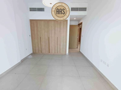 Spacious 3BK ! Near metro station !only 140k ready to move-5