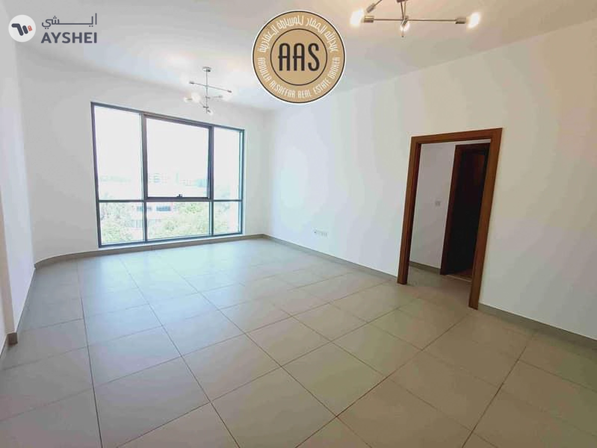Spacious 3BK ! Near metro station !only 140k ready to move-7-7