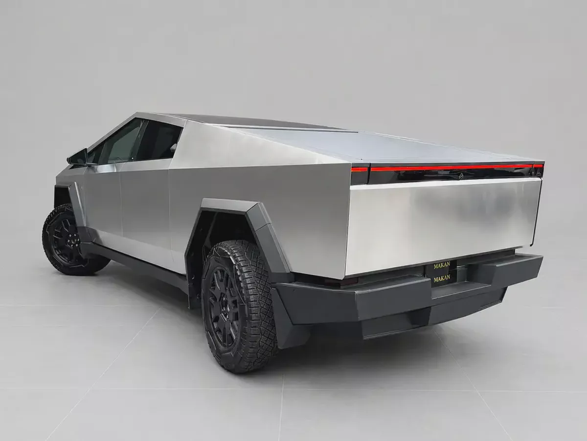 2024 Tesla Cybertruck Foundation Series | American Specs | Brand New-2-2