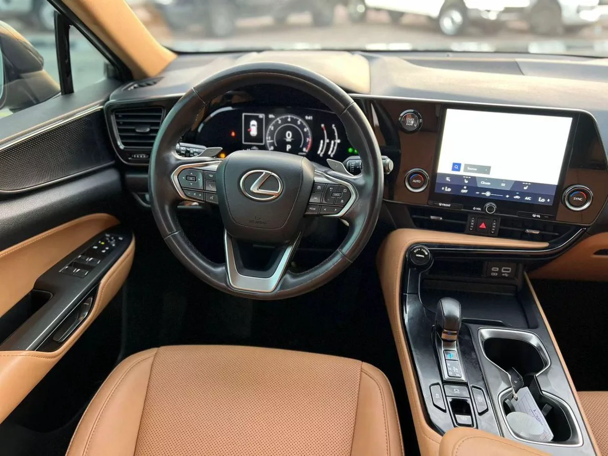 Lexus NX250 PREMIUM 2024 Lexus NX250 MidOption 2.5L V4 FWD- Rear Camera & Sensor - Leather Seat - Auto Trunk-11-0