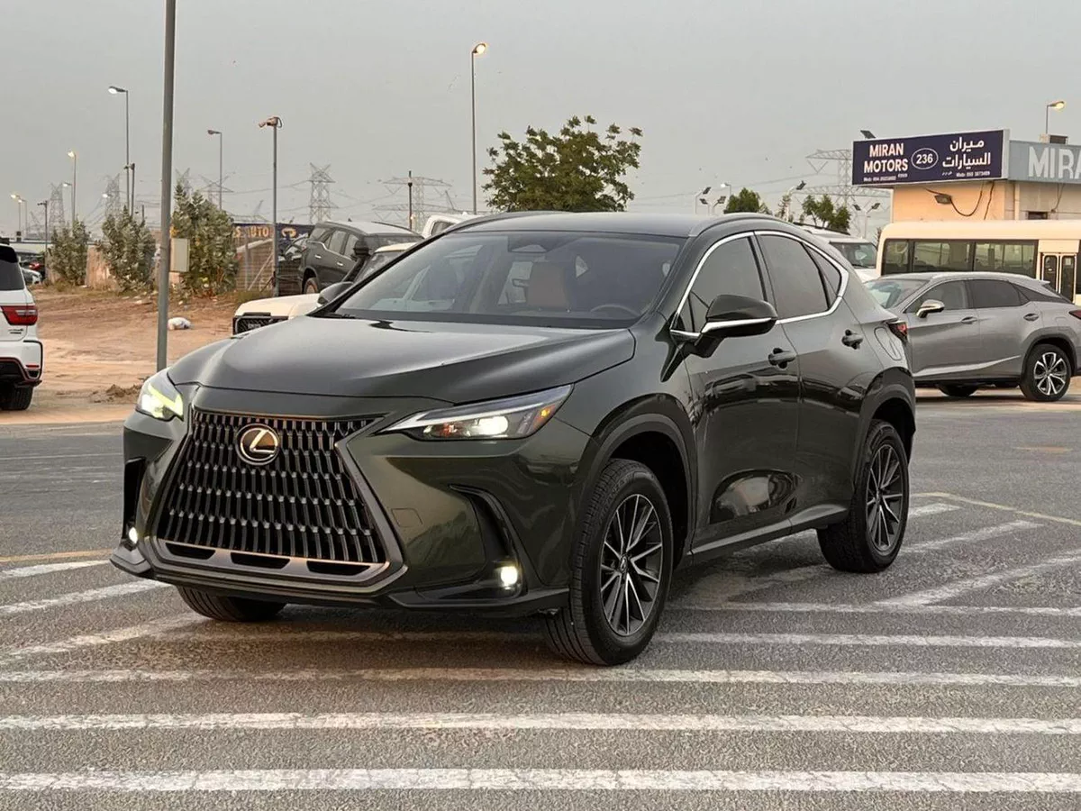 Lexus NX250 PREMIUM 2024 Lexus NX250 MidOption 2.5L V4 FWD- Rear Camera & Sensor - Leather Seat - Auto Trunk-2-0