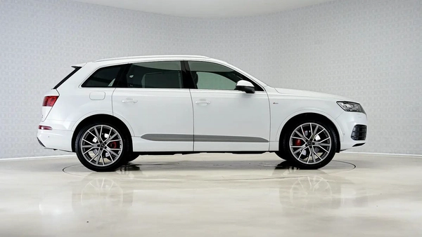 Audi Q7 45 TFSI quattro S line