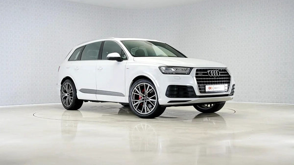 Audi Q7 45 TFSI quattro S line