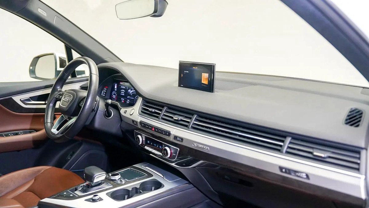 Audi Q7 45 TFSI quattro S line-10-10