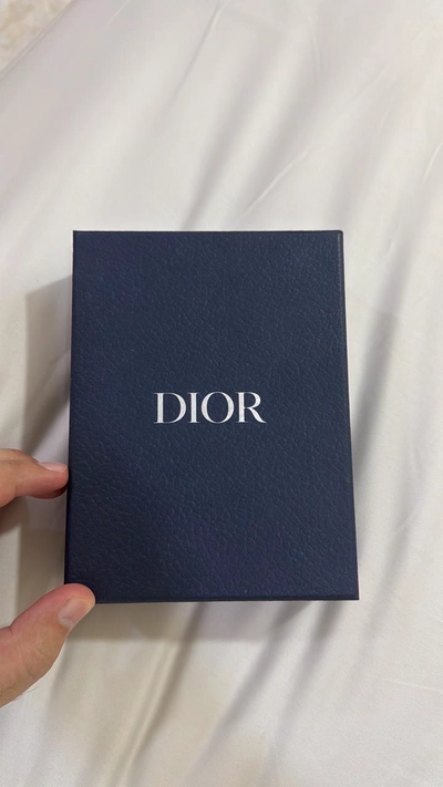 Genuine Dior Men’s Wallet – purchased for AED 2,000.In excellent condition. Open to reasonable offers from serious buyers-4