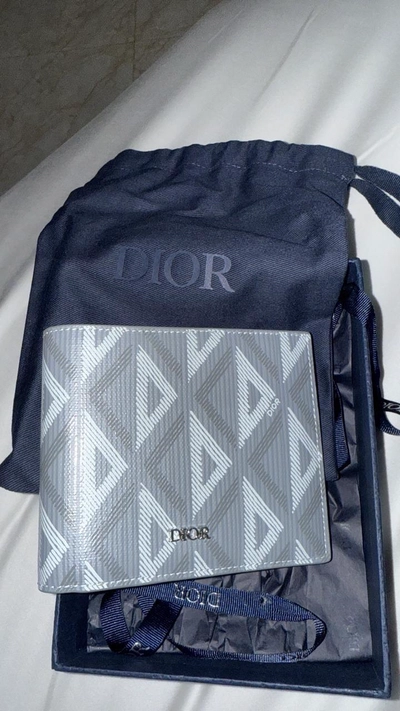 Genuine Dior Men’s Wallet – purchased for AED 2,000.In excellent condition. Open to reasonable offers from serious buyers-5