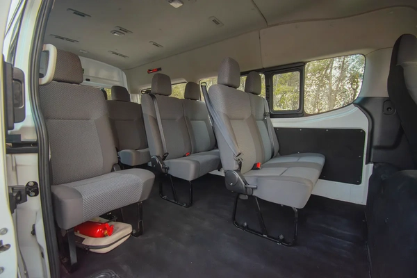 High-Roof 13-Seater Passenger Van | Automatic | GCC Specs | Ref#N85175
