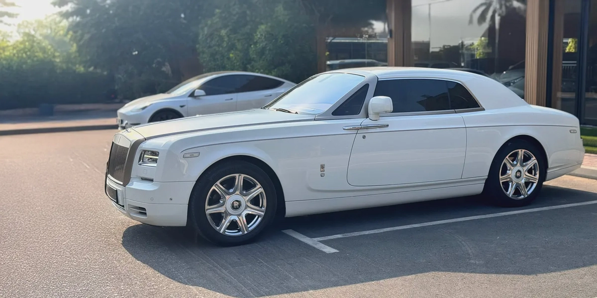 2016 Rolls-Royce Phantom | GCC | Excellent Condition | Crypto Friendly-3-3