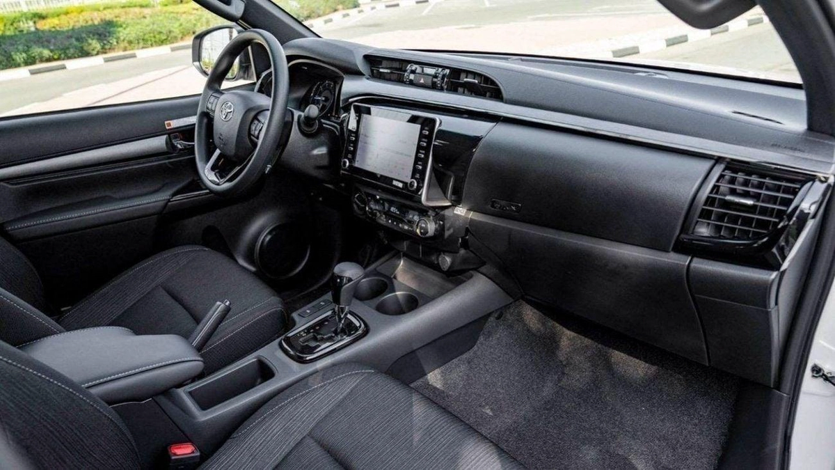 Toyota Hilux ADVENTURE Toyota hilux adventure diesel 2.8L 2024 for export only-11-0