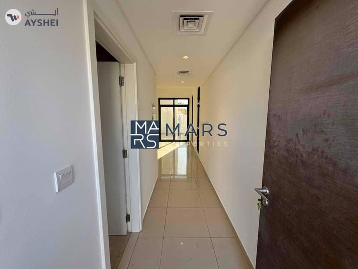 Luxurious 03 Bedroom Villa | Prime Location of Nasma |-1-1
