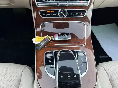 For sale ⁦Mercedes-Benz E-Class 350 V (W213, S213, C238), 2.0 l, 2019⁩ in UAE, Sharjah-19