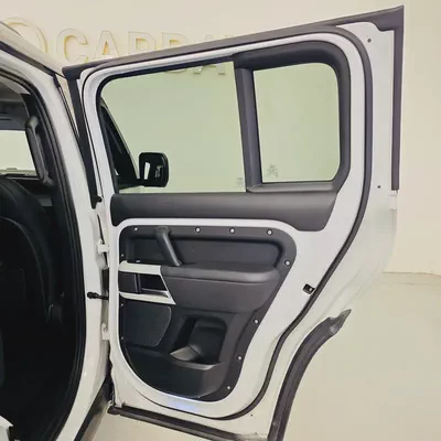 AED 2741 PM | DEFENDER 110 HSE P400 V6 2020 | WELL MAINTAINED | 1 YEAR WARRANTY-18