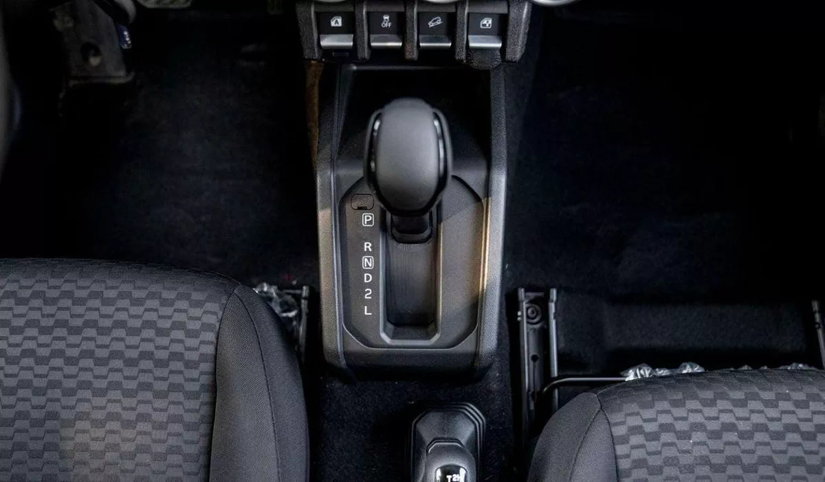 Suzuki Jimny GL Suzuki jimny 2026 AT-1-0