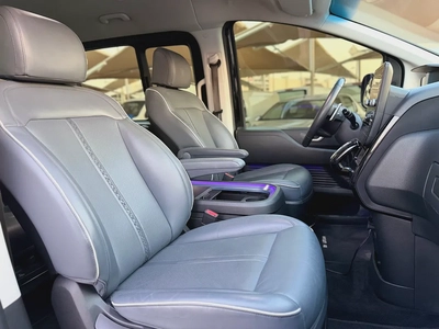 Hyundai Staria Premium 2024 GCC Specs-14
