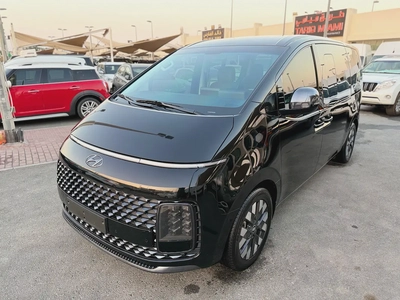 Hyundai Staria Premium 2024 GCC Specs-8