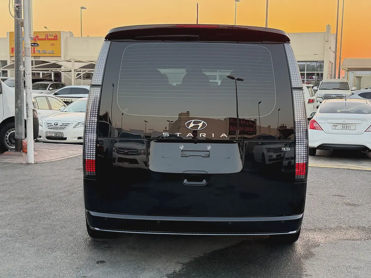 Hyundai Staria Premium 2024 GCC Specs-7-7