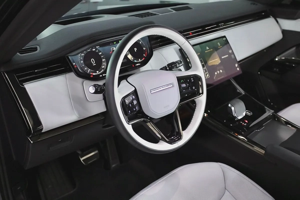 RANGE ROVER SPORT HSE DYNAMIC BLACK EDITION - V6 P400 - FULLY LOADED