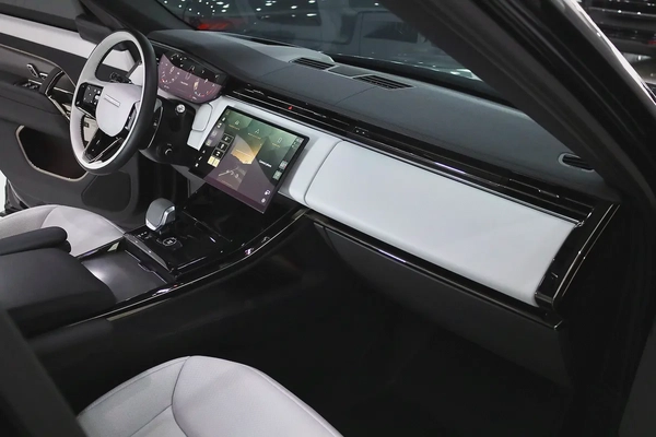 RANGE ROVER SPORT HSE DYNAMIC BLACK EDITION - V6 P400 - FULLY LOADED
