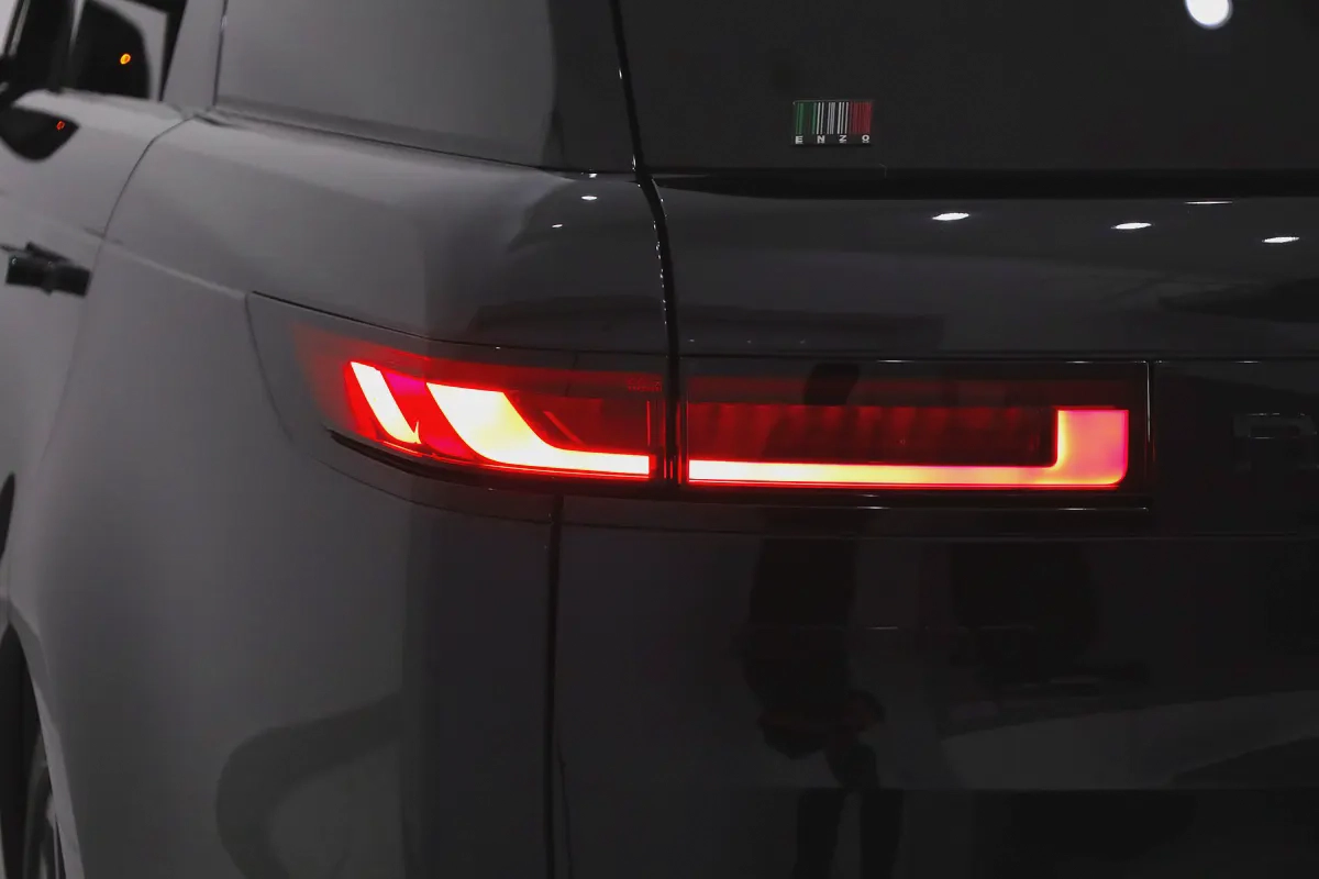 RANGE ROVER SPORT HSE DYNAMIC BLACK EDITION - V6 P400 - FULLY LOADED-16-16