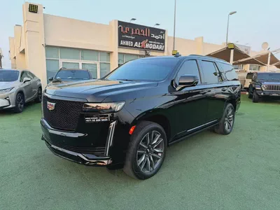 (2023) CADILLAC ESCALADE //PLATINUM LUXURY// GCC LOW MILEAGE - UNDER WARRANTY--1